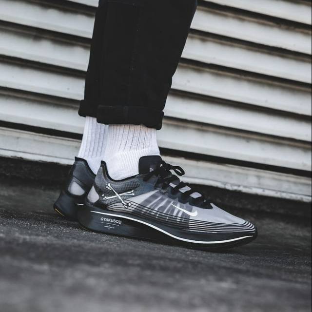 nike zoom fly sp gyakusou