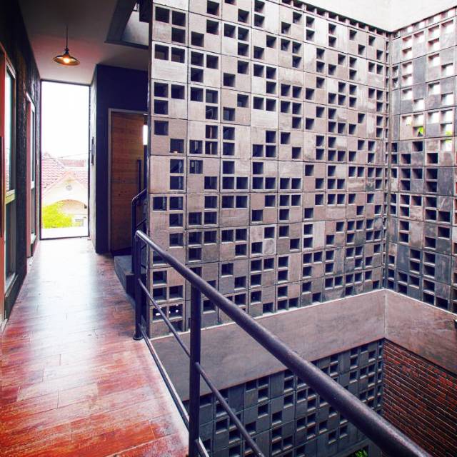 Cetakan roster unik bahan besi