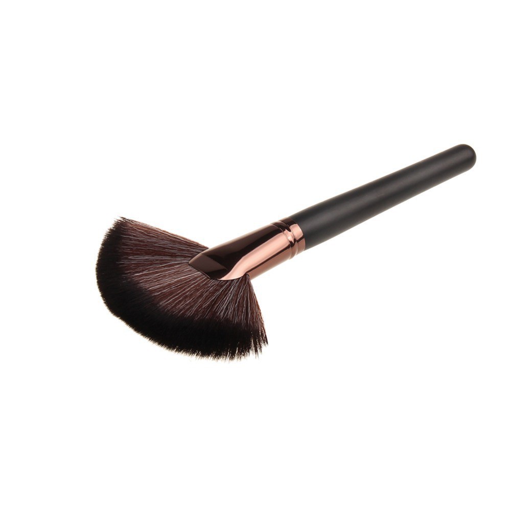 [BISA COD] Makeup Brush Kristal Kuas Bedak Fan Brush Hitam EyeShadow Alis Profesional Blush On Makeup Tools