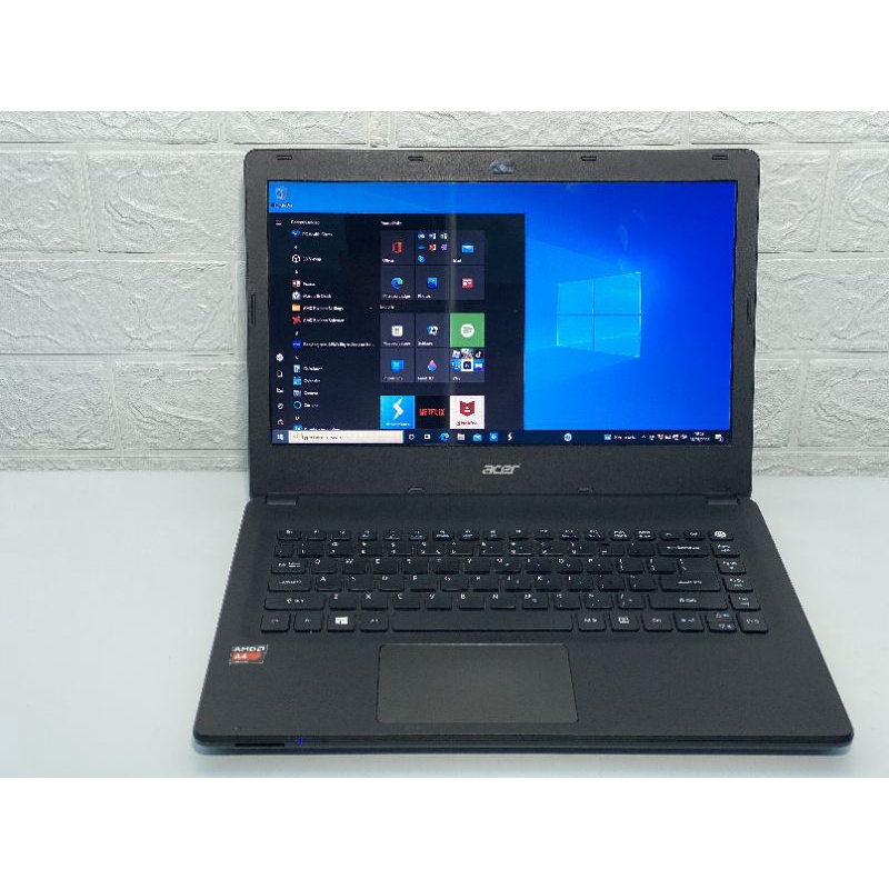 LAPTOP ACER ES1-420 AMD A4 RAM 8 GB HARDISK 1 TB