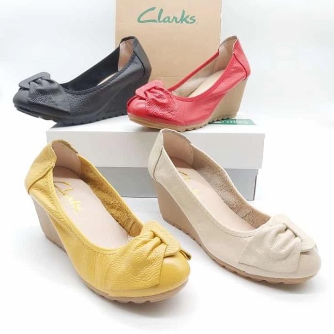 clarks wedges a08 / sepatu wanita clarks wedges / clarks kulit asli