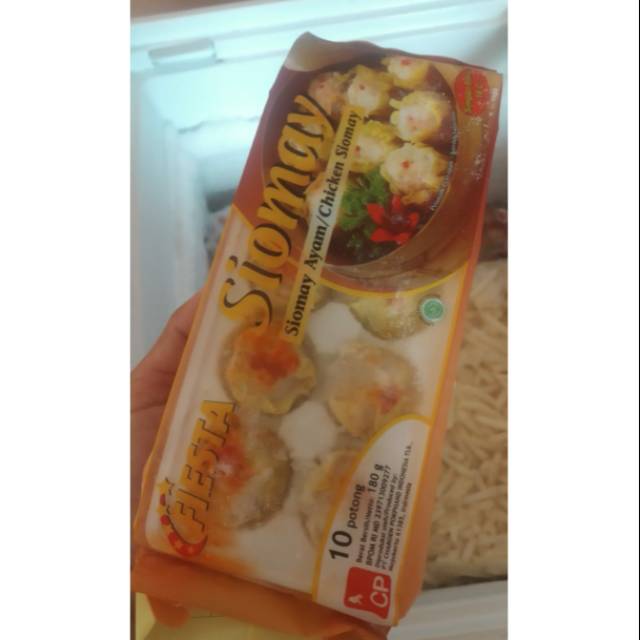 

Siomay/Dimsum Fiesta/cemilan enak 180 gr isi 10