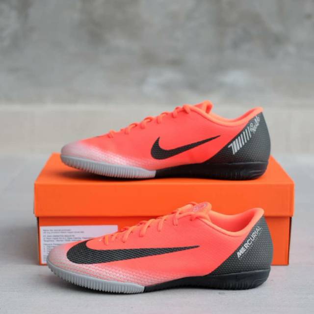 nike mercurial cr7 academy