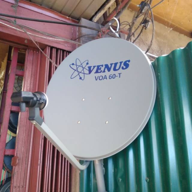Parabola Venus 60cm set lengkap plus Receiver Yaris mpeg4 komplit