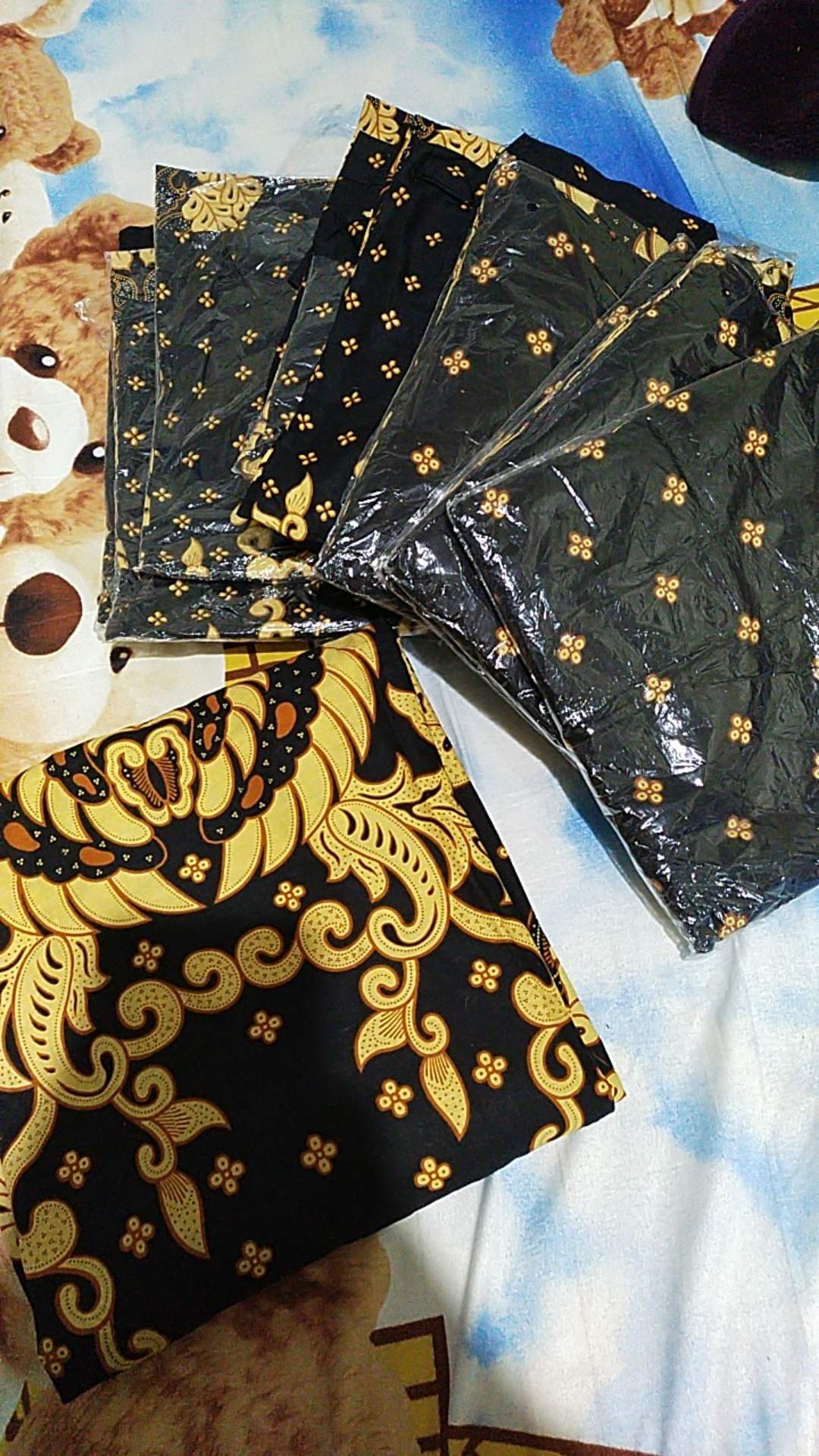 Batik Couple Keluarga Sania Ruffle Terbaru Motif Gurita Kuning Eklusiv Bisa Pisah