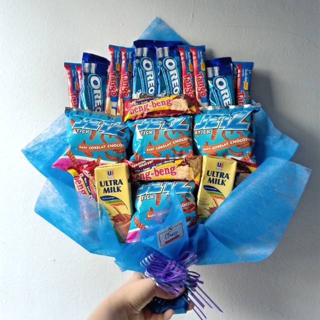 

Snack Bouquet / Bucket Buket Snack Makanan Murah / Hadiah Kado Graduation Wisuda