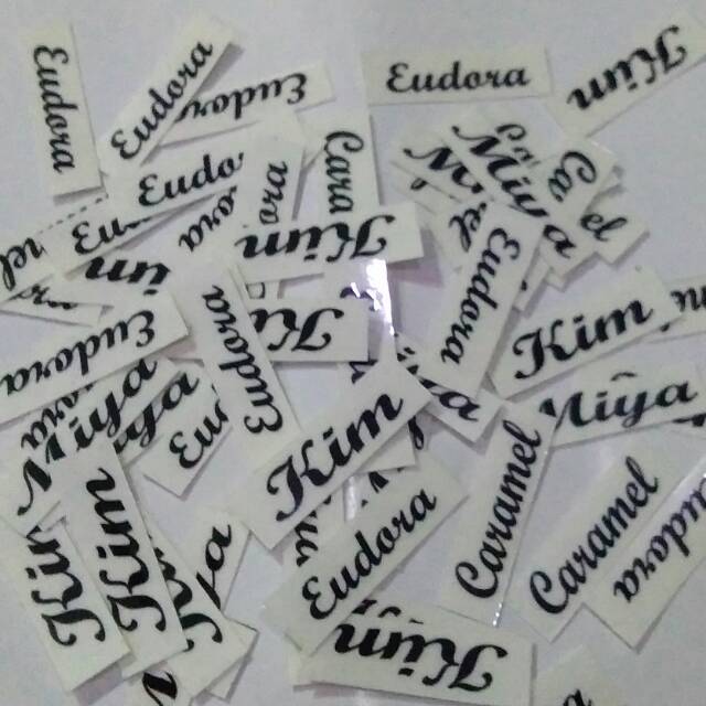 

Stiker Vinyl / transparant Min.300 pcs