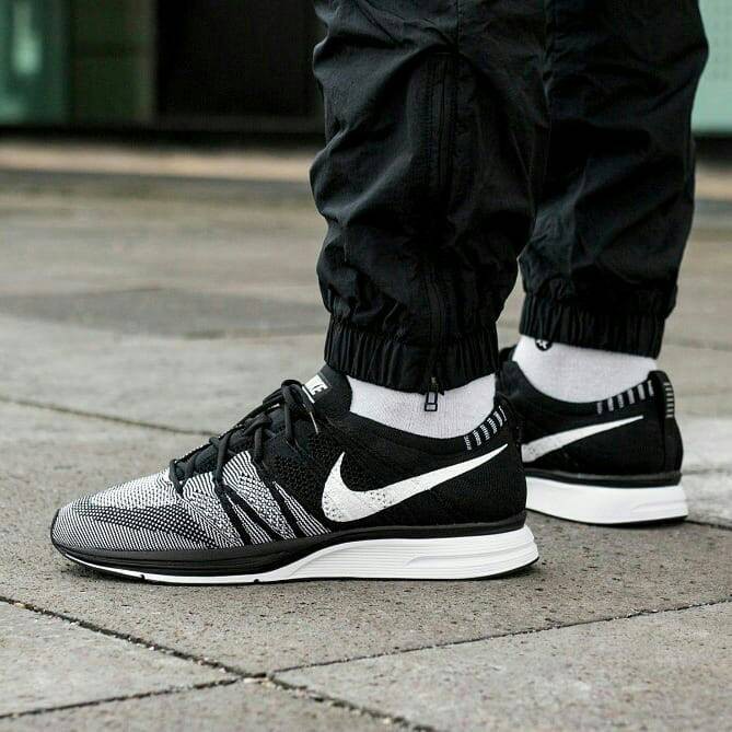 Jual Nike Flyknit Trainer \