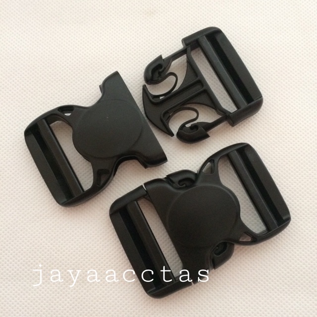 Kunci sodok 3.8 cm plastik buckle acetal BJL38AC