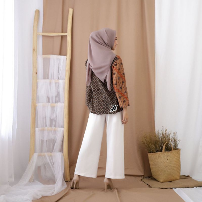 Batik Blouse Wanita/Fashion Wanita/Batik Pekalongan