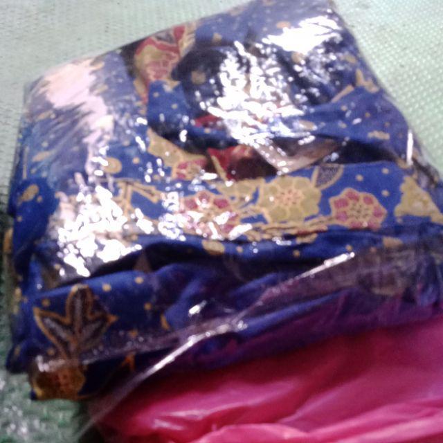 Tasyananu_batik Couple Mahkota Family Biru