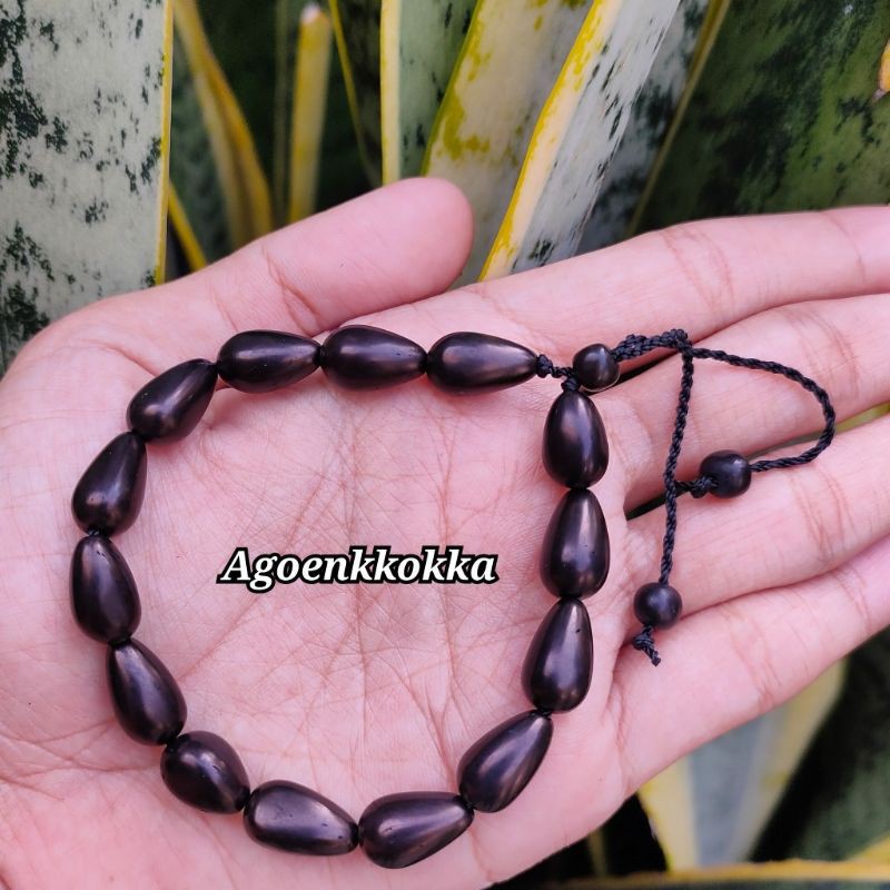 Gelang kokka kaukah tetes air hitam