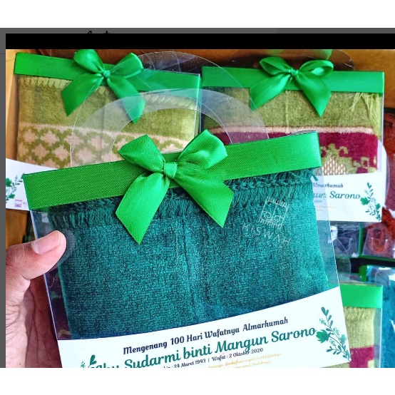 mika souvenir sajadah yasin dan tasbih  ukuran 21x7x14 model tas alas sambung
