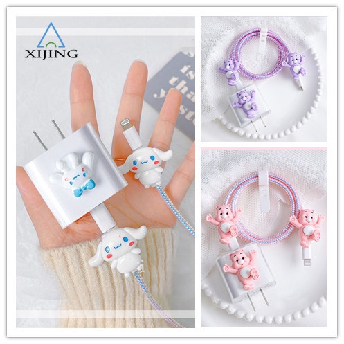Case Pelindung Kepala Kabel data / Charger 18 / 20W Bahan Silikon Motif Kartun Astronot Untuk Iphone