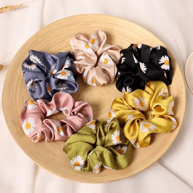 Scrunchie daisy ikat rambut korea