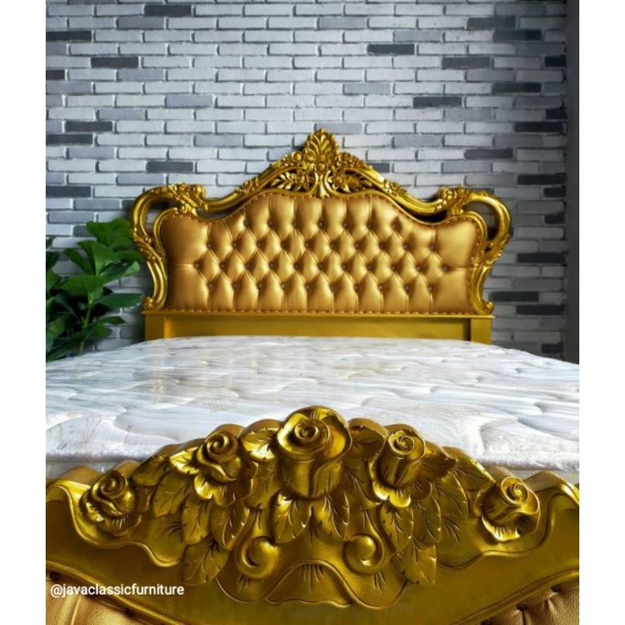 DIPAN RANJANG TEMPAT TIDUR JOK MEWAH EXCLUSIVE LUXURY SULTAN DIVAN WARNA GOLD EMAS BAHAN KAYU JATI JEPARA-4