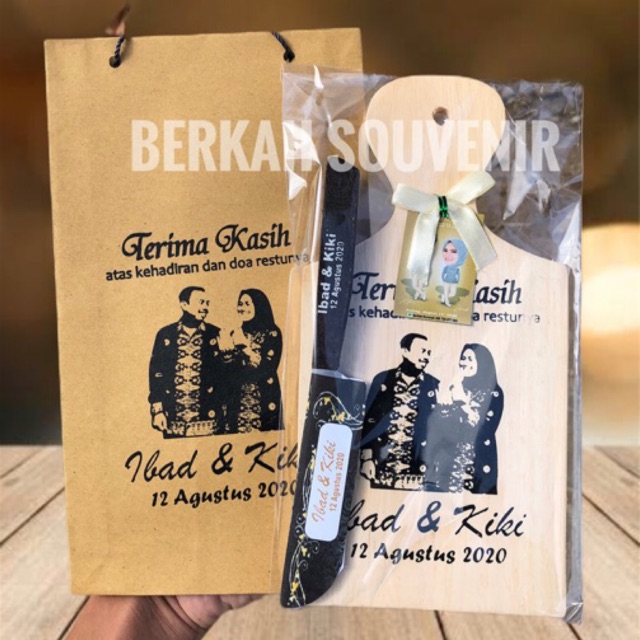 

paket souvenir telenan besar (12x24)cm +pisau+paperbag pernikahan ultah khitanan wedding aqiqah