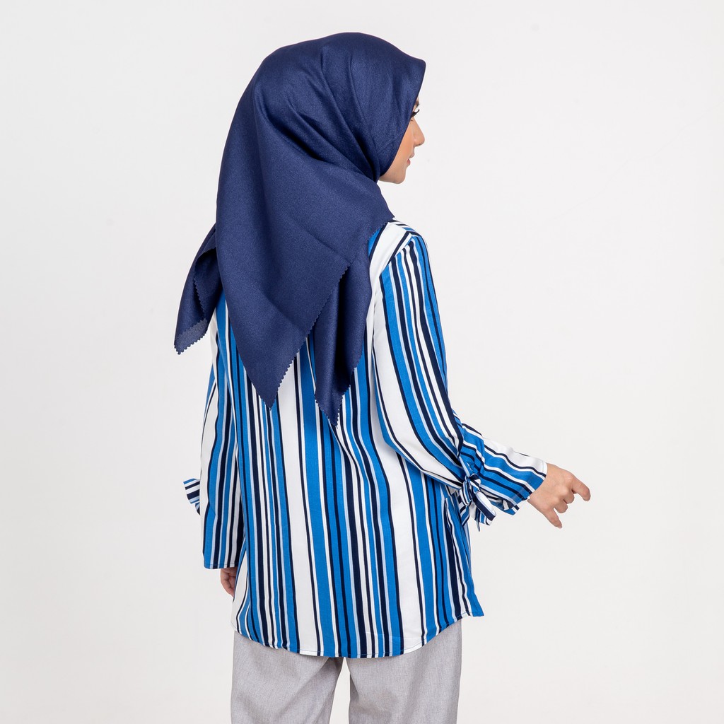 Raina Top Atasan Blouse Muslim Fashion Wanita Terlaris Blouse Wanita Atasan Wanita Blouse Blus Wanita Bluse Wanita by Azhania-1