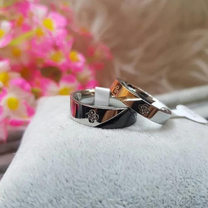 Cincin Couple/ Cincin Tunangan/ Cincin Kawin  E80 Premium
