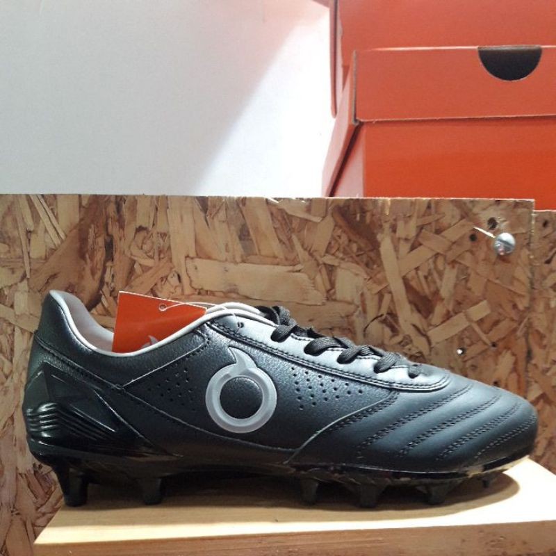 SEPATU FUTSAL SEPAKBOLA ORTUSEIGHT FORTE SAVAGE ORI