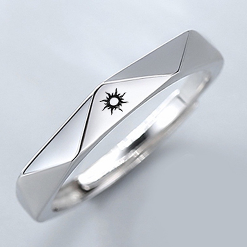 Cincin Pasangan Desain Matahari Bulan Warna Silver Untuk Pesta