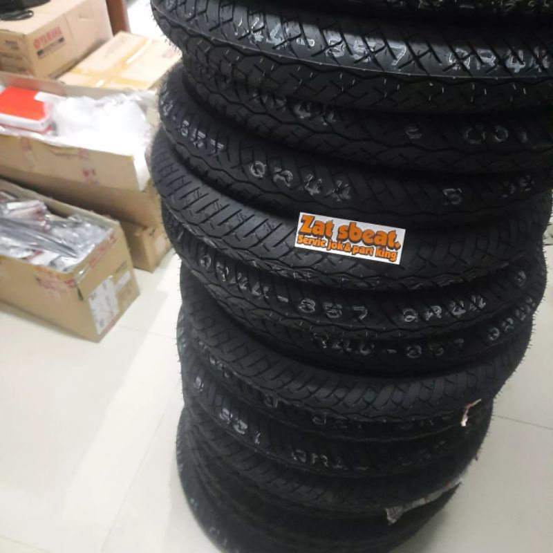 BAN BATTLAX BT 46 BRIDGESTONE RING 18 UNIVERSAL