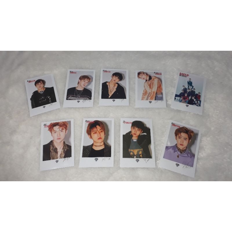 polaroid exo