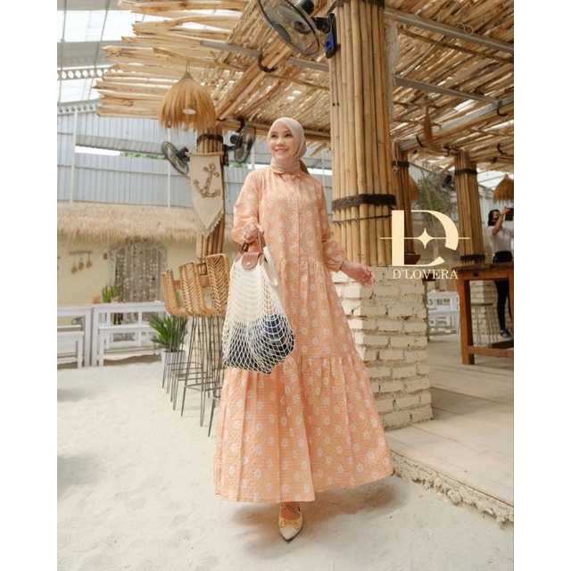 Olla MIDI Dress by Dlovera