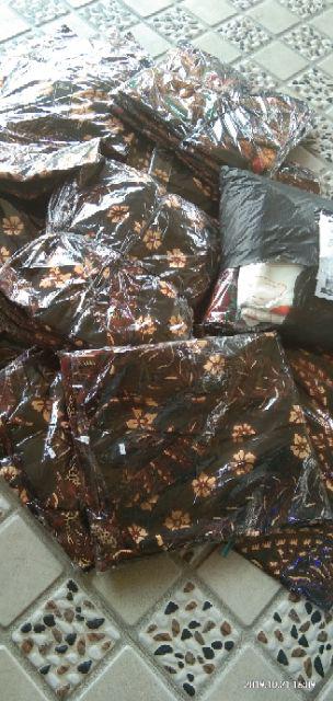 Kemejabatikpria/batikpria/batikcowok/bajubatik/pakaianbatik/batikpekalongan/batik Oval Litle