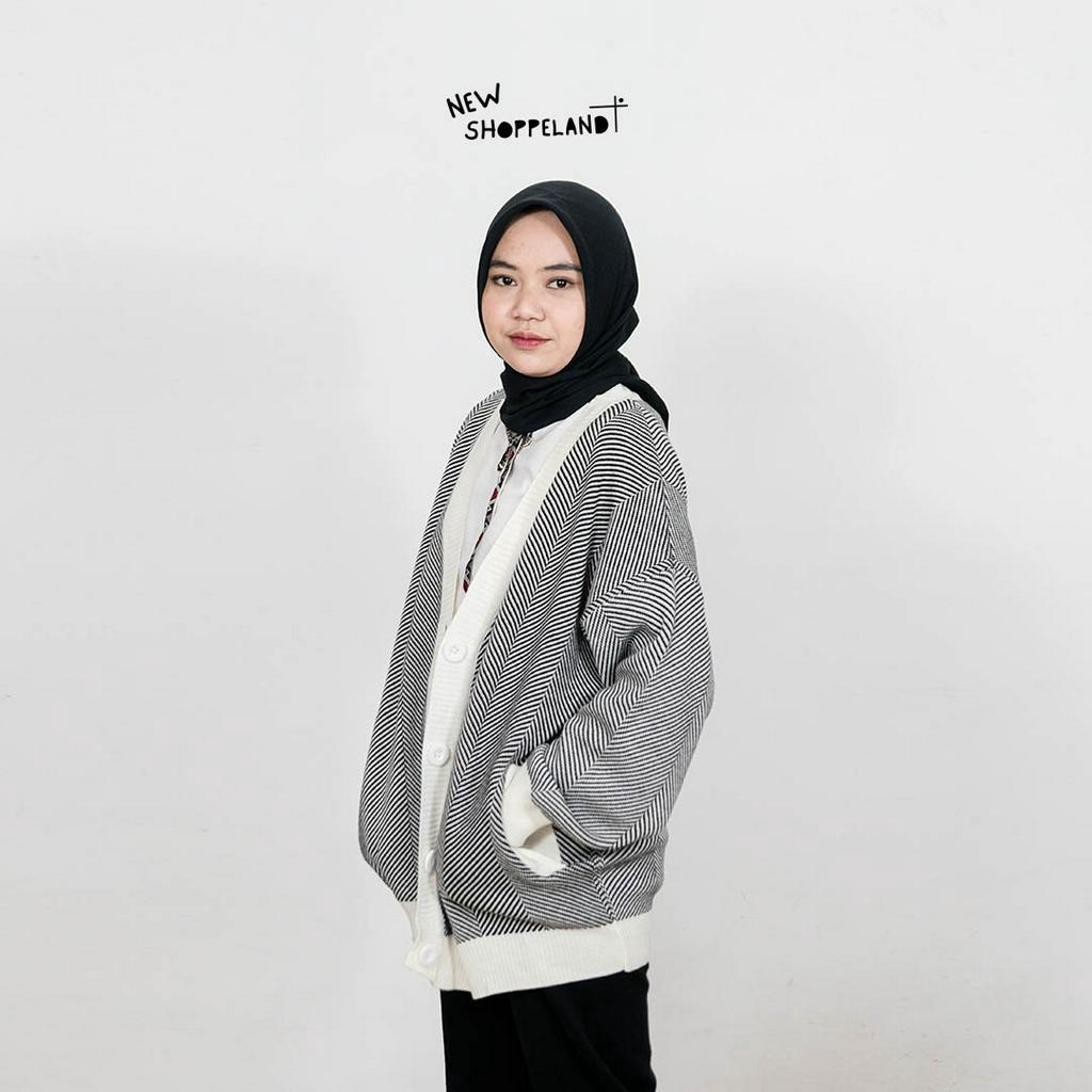 NEWSHOPPELAND - Nevine Oversize Cardigan Premium