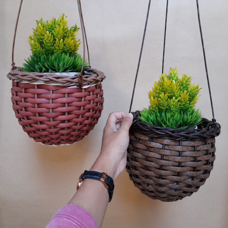 pot gantung bunga/vas bunga rotan sintetis