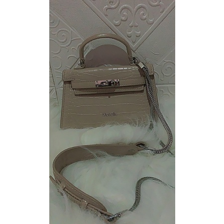 Tas Rotelli art 557 preloved