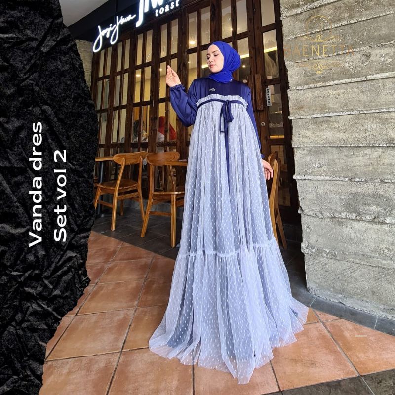 Vanda gamis by Baenetta.