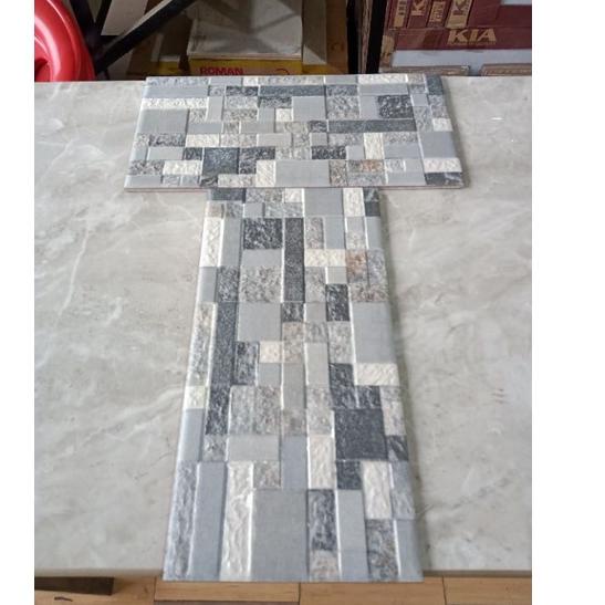 Jangan Ketinggalan order..  KERAMIK DINDING BATU ALAM CENTRO GREY UK 20×40