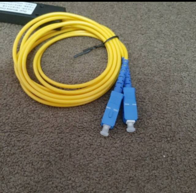 SC UPC Kabel Fiber Optik Splitter 1:2 Pembagi Sinyal Optic Spliter 2m kabel ftth