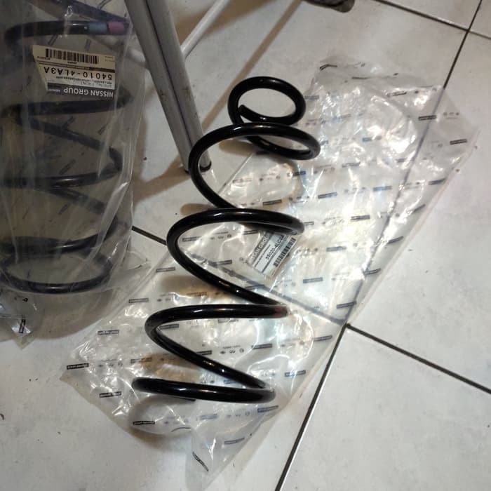 Per keong Datsun Go Belakang Original