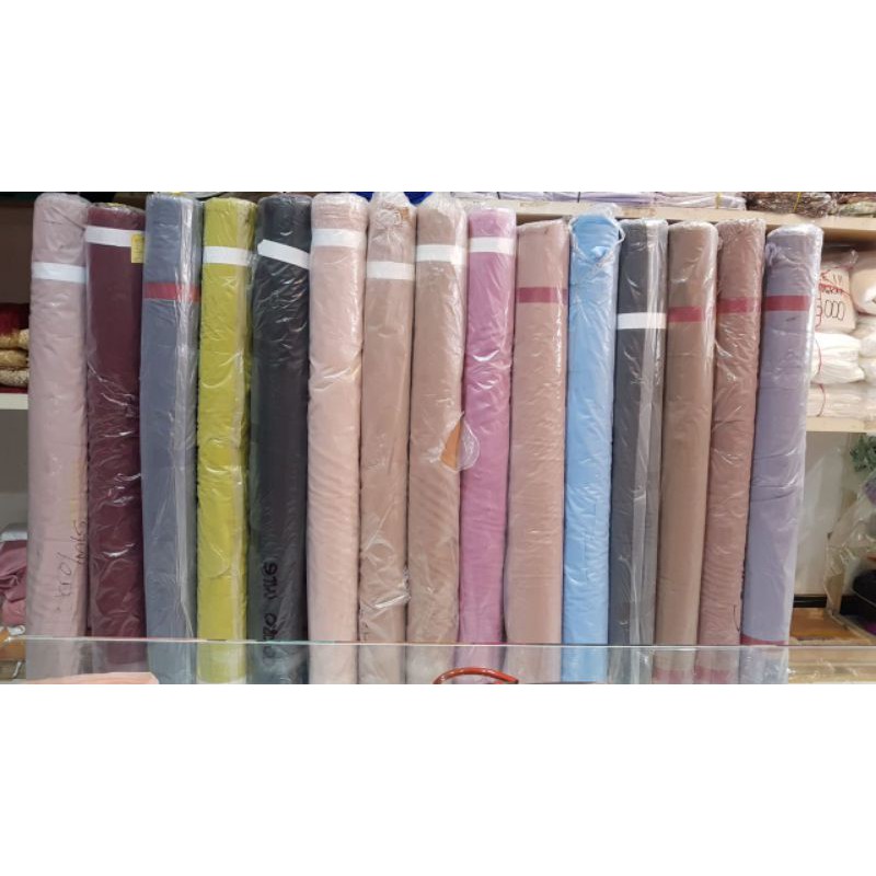 KAIN VELVET (HARGA PER SETENGAH METER)