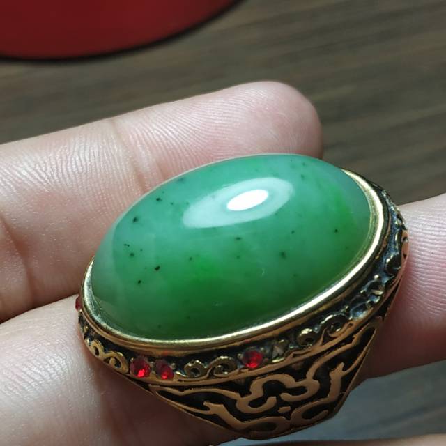 Natural giok Aceh jumbo kristal