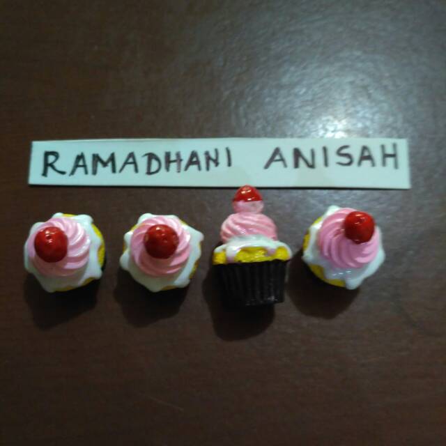 Rement cup cake - miniatur kue mainan boneka Barbie