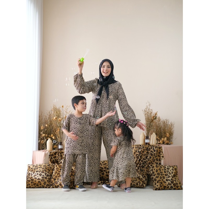 Ounadoutfit dress leopard bom anak cewek baju main anak nyaman kekinian /  dress anak perempuan / dress main anak / baju anak bahan rayon / baju anak motif macan