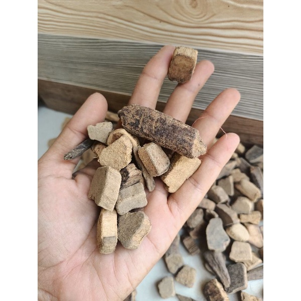 buhur kayu gaharu Kalimantan kemasan 1kg