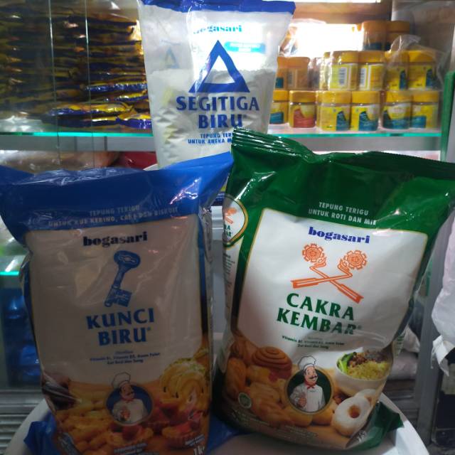 

TEPUNG TERIGU KEMASAN 1 KG