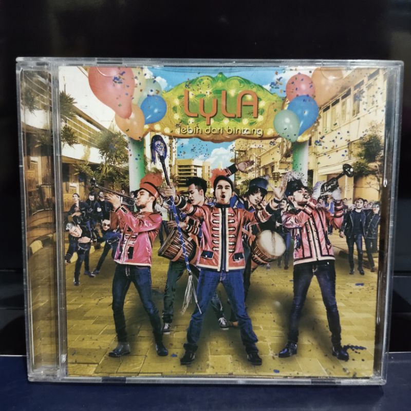 CD Lyla - Lebih Dari Bintang ( Original )