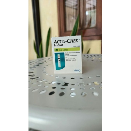 Accu check instant