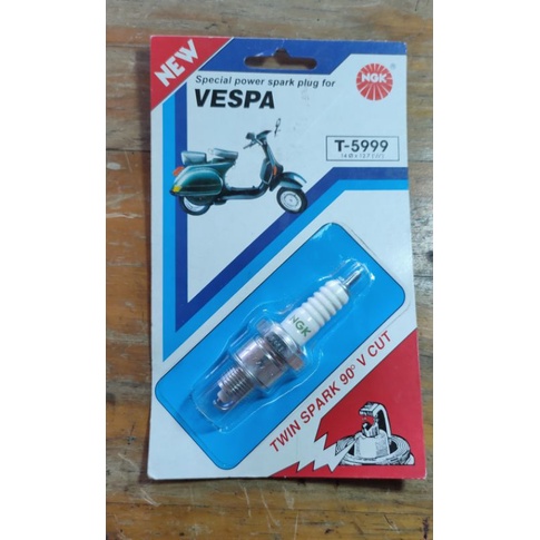 Busi Vespa T-5999 Merk NGK