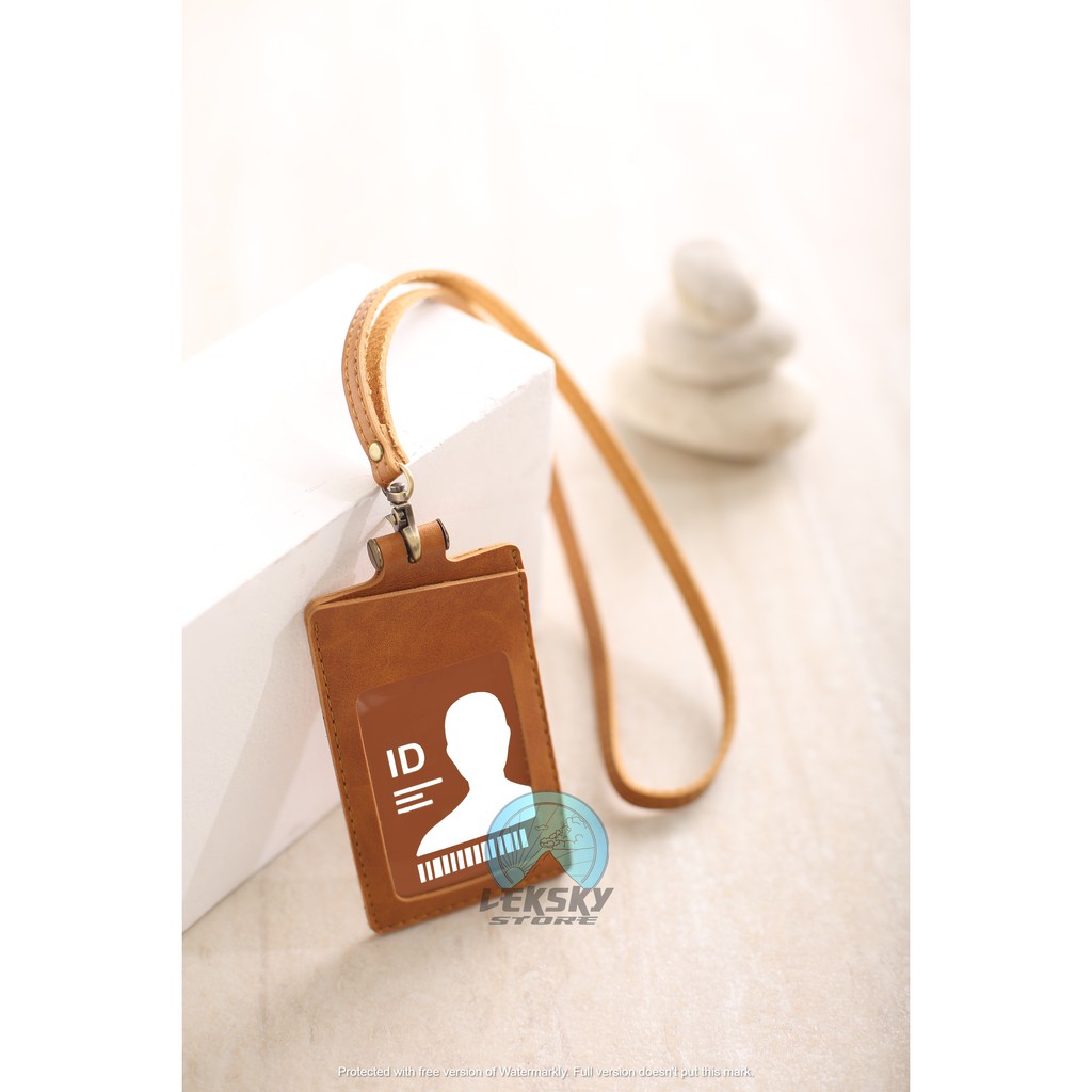 

Lanyard Name Tag ID Card Holder Souvenir Kantor Kalung Premium ID Badge Leather Clip Gantungan Magnet Identitas Temboro warna coklat dan hitam