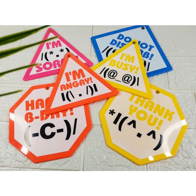 Jual Papan Tanda Untuk Peringatan gambar Emoticon | Shopee Indonesia