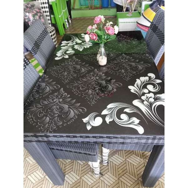 meja makan rotan sintetis