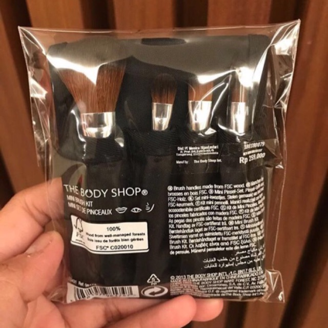 Mini Brush Kit The Body Shop