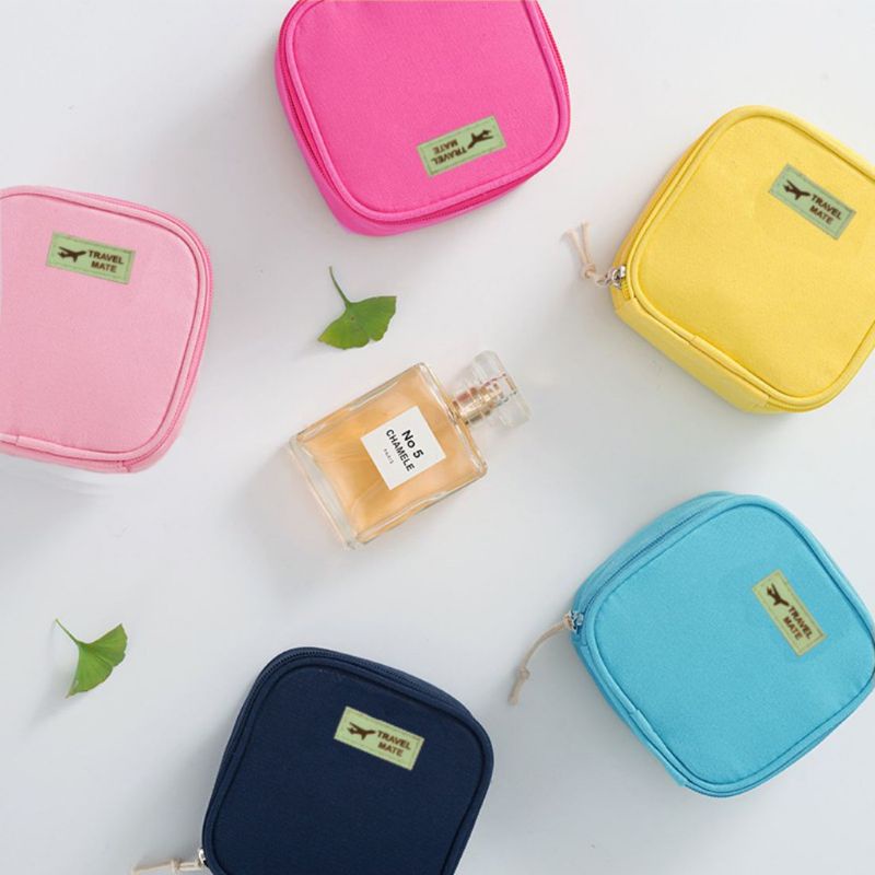 KOSMETIC POUCH/ MAKE UP POUCH/ POUCH SERBAGUNA/ TAS MAKE UP /kosmetik/TRAVEL/